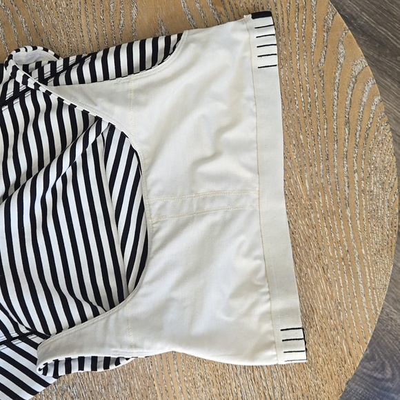 Lululemon Tank-Size 6 - Picture 5 of 5